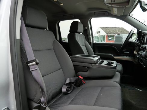 Used 2017 Chevrolet Silverado 1500 LT w/ All Star Edition AWD/4WD image 11
