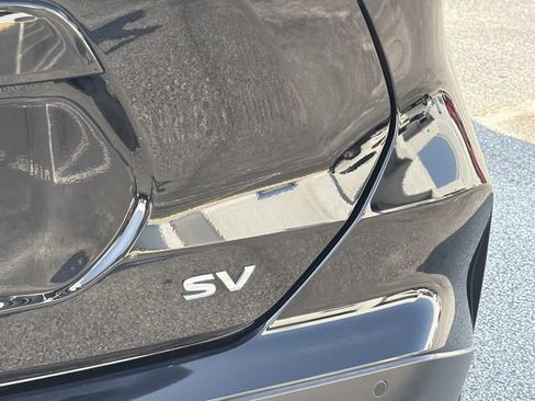 Used 2024 Nissan Kicks SV FWD image 6