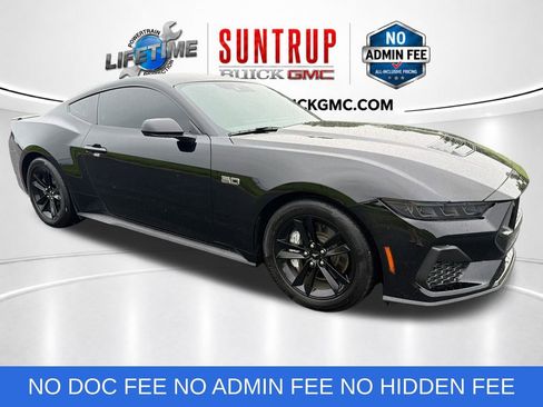 Used 2025 Ford Mustang GT RWD image 8