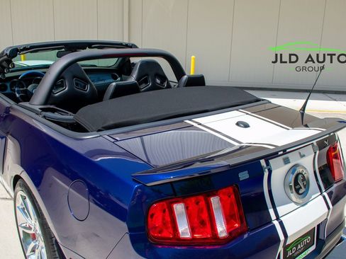Used 2012 Ford Mustang Shelby GT500 w/ Electronics Pkg RWD image 41