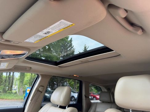 Used 2014 Jeep Grand Cherokee Limited AWD/4WD image 17