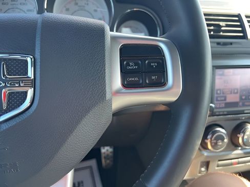 Used 2014 Dodge Challenger R/T image 27