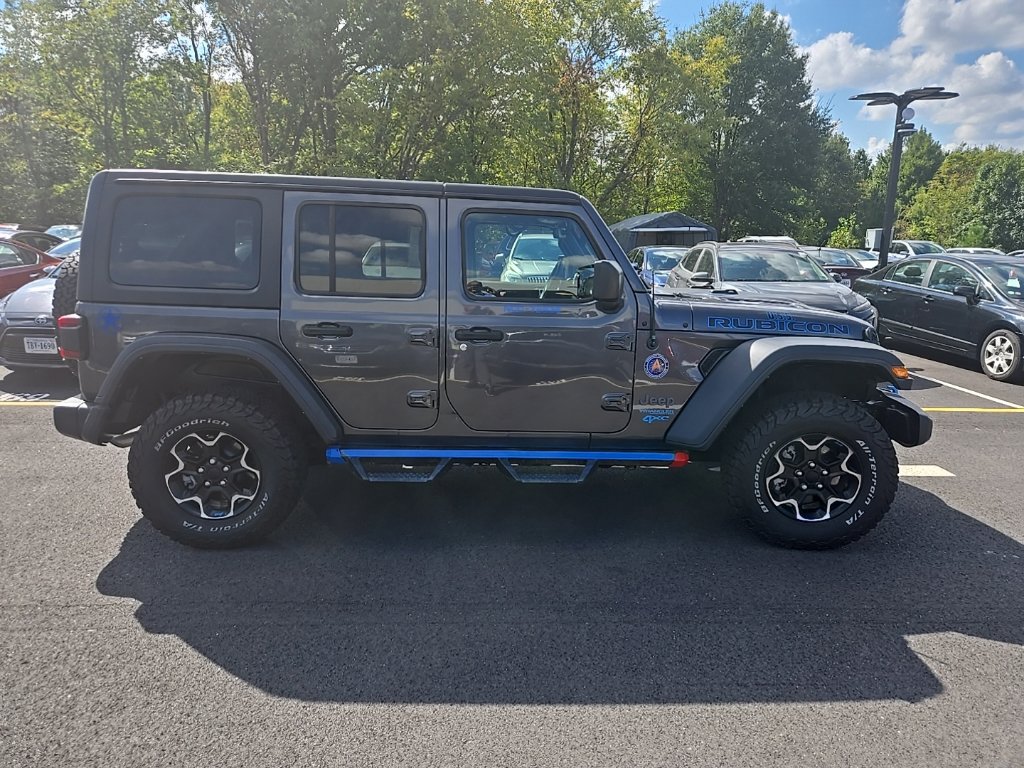 Used 2022 Jeep Wrangler Unlimited Rubicon 4xe AWD/4WD image 4