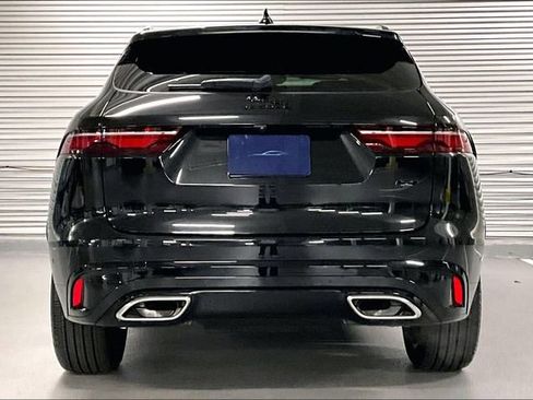 New 2026 Jaguar F-PACE R-Dynamic S image 5