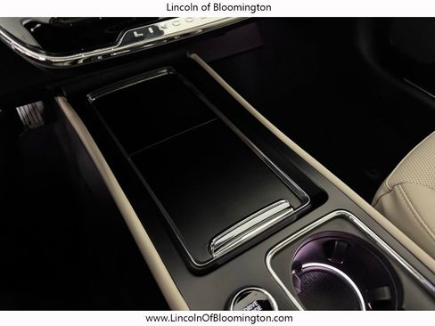 New 2026 Lincoln Corsair Reserve image 32