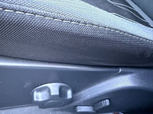 Used 2020 Ford EcoSport SE w/ SE Convenience Package image 15