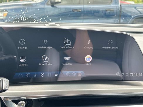 Used 2024 Cadillac Lyriq Luxury RWD image 24