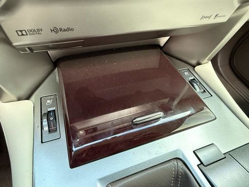 Used 2017 Lexus GX 460 image 25