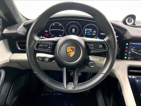 Used 2022 Porsche Taycan Turbo S image 18