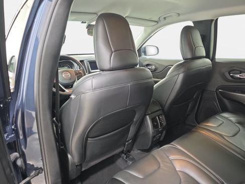 Used 2020 Jeep Cherokee Latitude Lux w/ Quick Order Package 26H Lux AWD/4WD image 12
