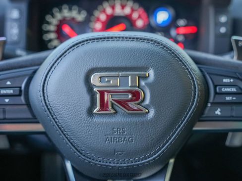 Used 2023 Nissan GT-R NISMO w/ Floor Mat Package AWD/4WD image 34
