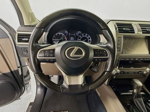 Used 2020 Lexus GX 460 Luxury image 11