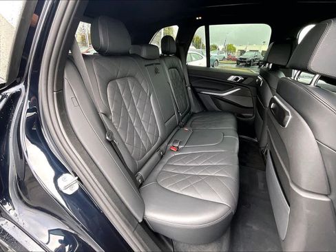 Used 2025 BMW X5 xDrive40i image 30