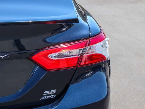 Certified 2020 Toyota Camry SE w/ Moonroof Package AWD/4WD image 8