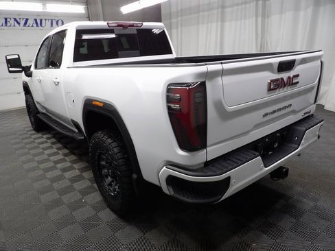 Used 2024 GMC Sierra 2500 AT4 w/ AT4 Premium Plus Package image 6