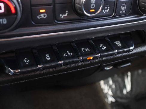 Used 2017 Chevrolet Silverado 2500 LTZ w/ Duramax Plus Package image 27