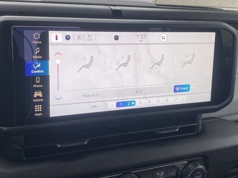 New 2026 Jeep Gladiator Sport image 20