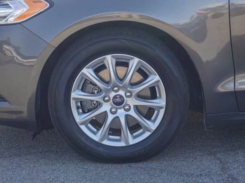 Used 2016 Ford Fusion S image 10