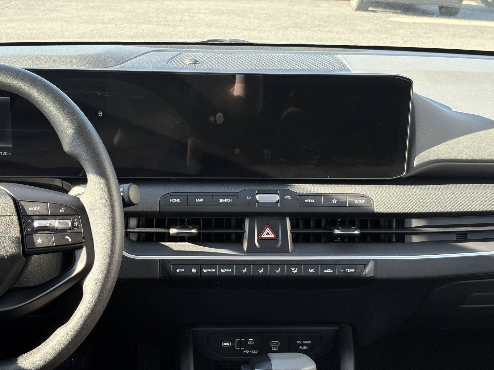 Used 2025 Kia K4 FWD image 28