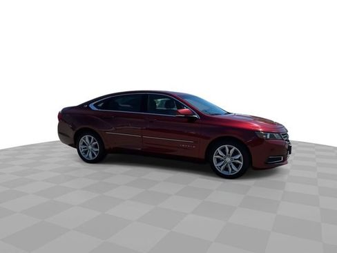Used 2016 Chevrolet Impala LT w/ Convenience Package FWD image 9