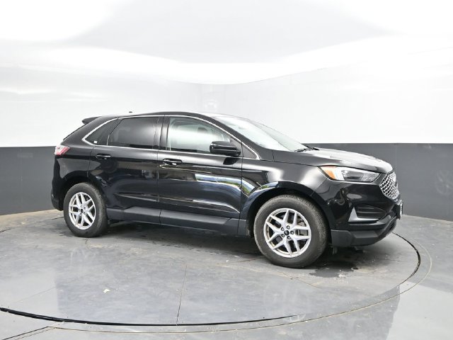 Used 2024 Ford Edge SEL AWD/4WD image 9