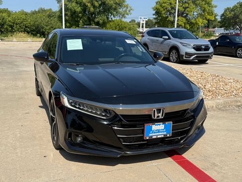 Used 2021 Honda Accord Sport image 7