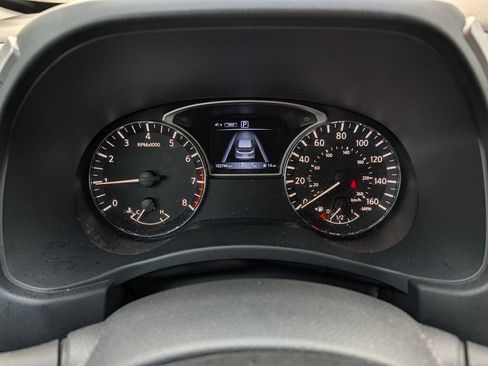 Used 2020 Nissan Pathfinder SL AWD/4WD image 21