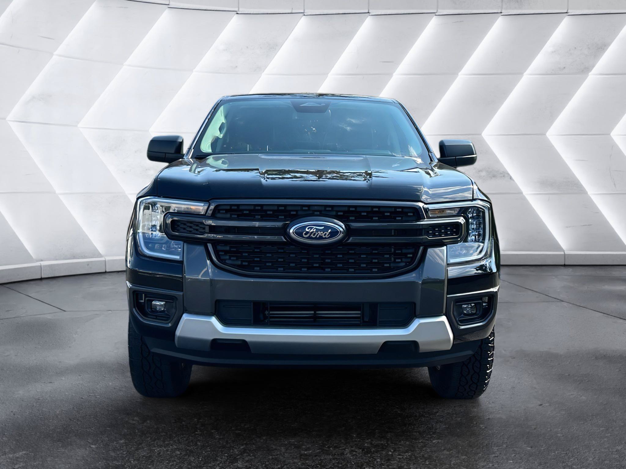 New 2026 Ford Ranger XLT w/ Trailer Tow Package RWD image 2