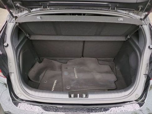 Used 2019 Hyundai Veloster Turbo FWD image 13