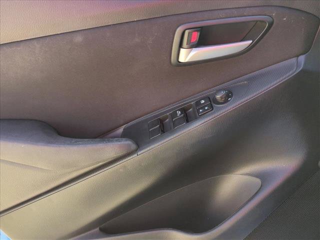 Used 2019 Toyota Yaris LE FWD image 11