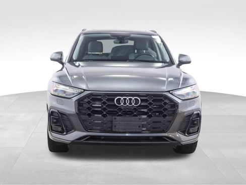 Used 2022 Audi Q5 2.0T Prestige w/ Prestige Package image 8