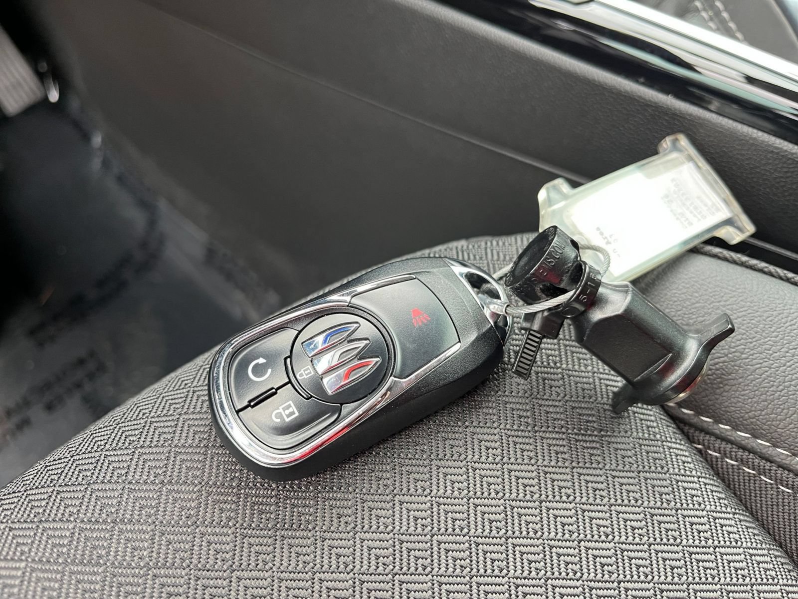 Used 2026 Buick Encore GX Preferred AWD/4WD image 25