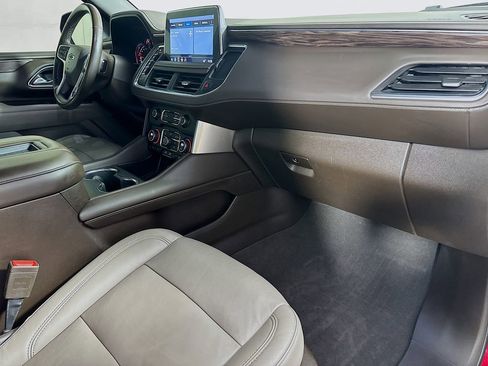 Used 2021 Chevrolet Tahoe Z71 w/ Z71 Signature Package image 36