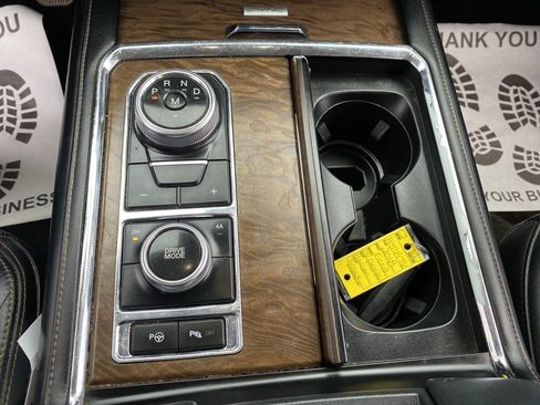 Used 2018 Ford Expedition Max Platinum image 42