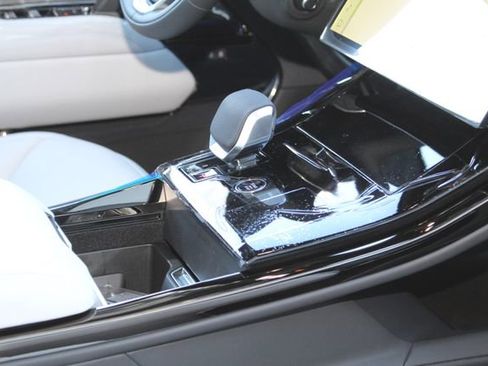 New 2026 Land Rover Range Rover Sport SE image 24