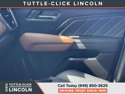 Used 2024 GMC Canyon AT4 AWD/4WD image 29