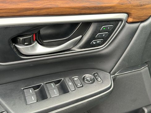 Used 2022 Honda CR-V EX-L image 12