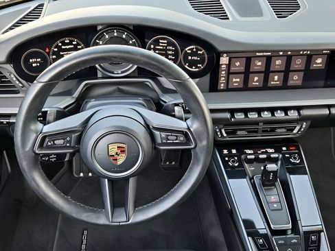 Used 2021 Porsche 911 Carrera RWD image 24
