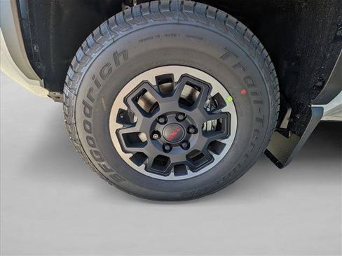 New 2026 Toyota Tacoma TRD Off-Road AWD/4WD image 10