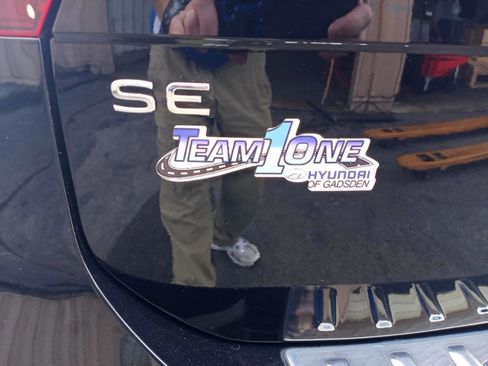 Used 2022 Volkswagen Tiguan SE R-Line image 33