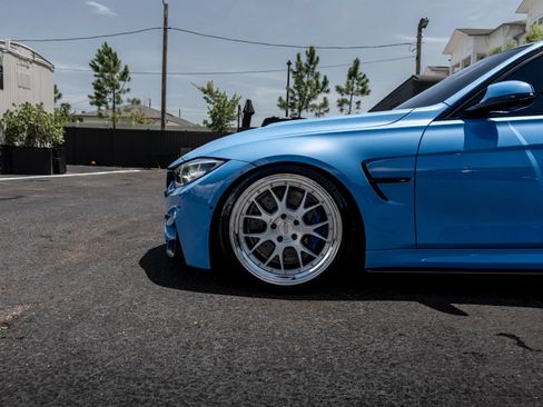 Used 2018 BMW M3 RWD image 33