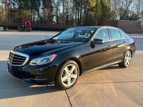 Used 2014 Mercedes-Benz E 350 Sedan image 1
