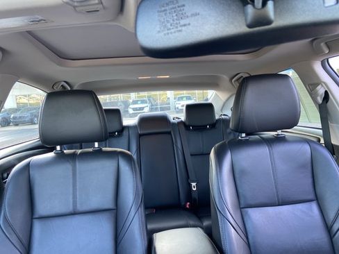 Used 2018 Toyota Avalon Touring w/ All Weather Liner Package FWD image 28
