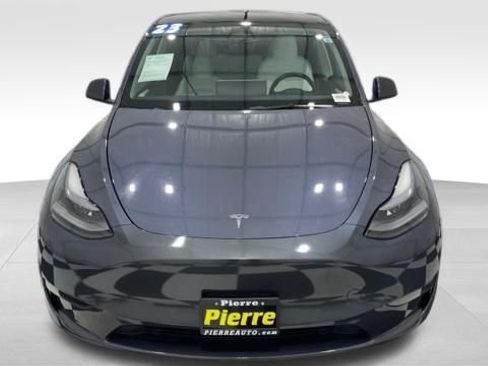 Used 2023 Tesla Model Y Long Range image 7