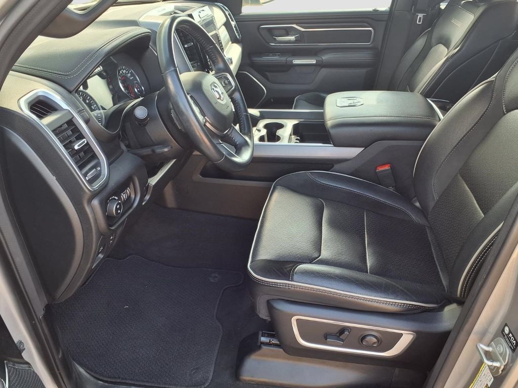 Used 2023 RAM 1500 Laramie AWD/4WD image 22