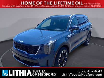 Used 2025 Kia Sorento EX w/ Panoramic Sunroof Package