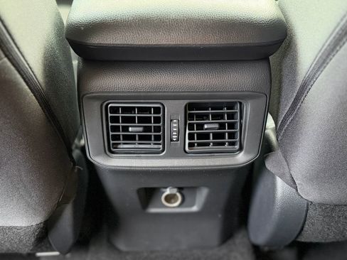 New 2025 Toyota RAV4 LE image 8