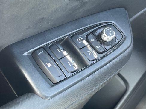 Certified 2025 Subaru Forester Touring AWD/4WD image 16