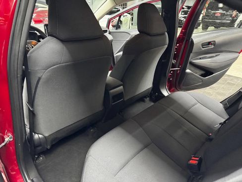 Used 2022 Toyota Corolla LE FWD image 43