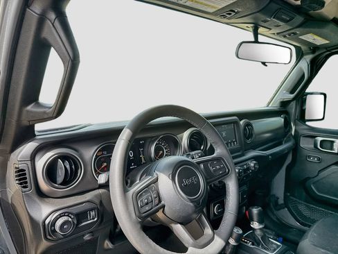 Used 2023 Jeep Wrangler Unlimited Sport AWD/4WD image 11